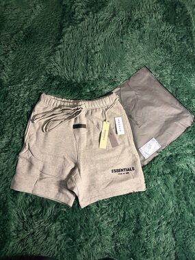 Fear Of God Essentials Dark Oat Shorts